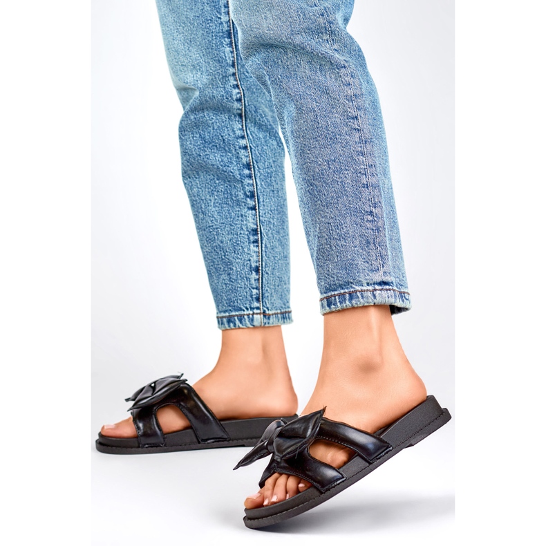 Sandálové žabky Model M1806B Černá - PRIMO 1