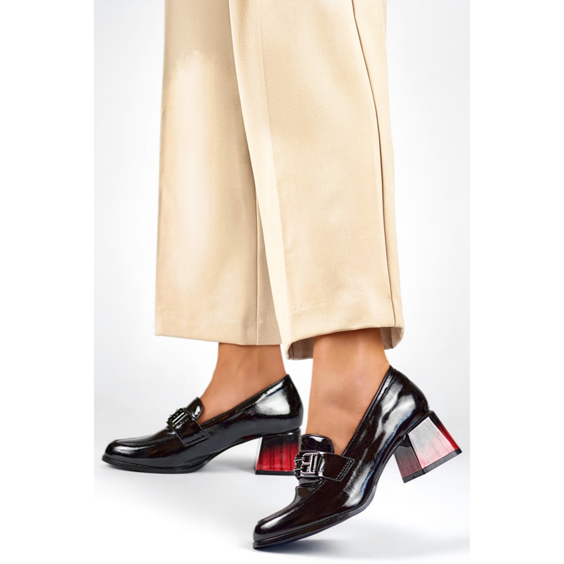 Lakované lodičky se zdobením GD-FL478-B Černá 1