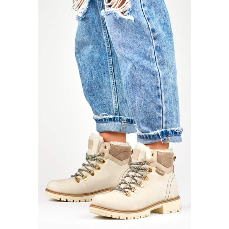 Trappery Model GD-CC38W Béžová - PRIMO béžový 1