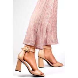 Dámské sandály X8195NU béžový 1 Dámské sandály X8195NU béžový 1