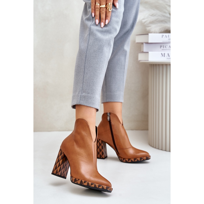 Kožené kotníkové boty Laura Messi 2836 hnědé hnědý 2