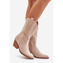 Dámské kovbojské boty na vysokém podpatku vyrobené z ekologického semiše světle béžové Wendlis béžový 1 Dámské kovbojské boty na vysokém podpatku vyrobené z ekologického semiše světle béžové Wendlis béžový 1