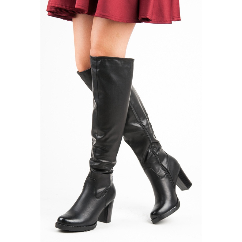 Vinceza Černé kozačky na sloupku černá 1