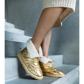 Zlaté zateplené sněhule Caellita s manžetou zlatý 1