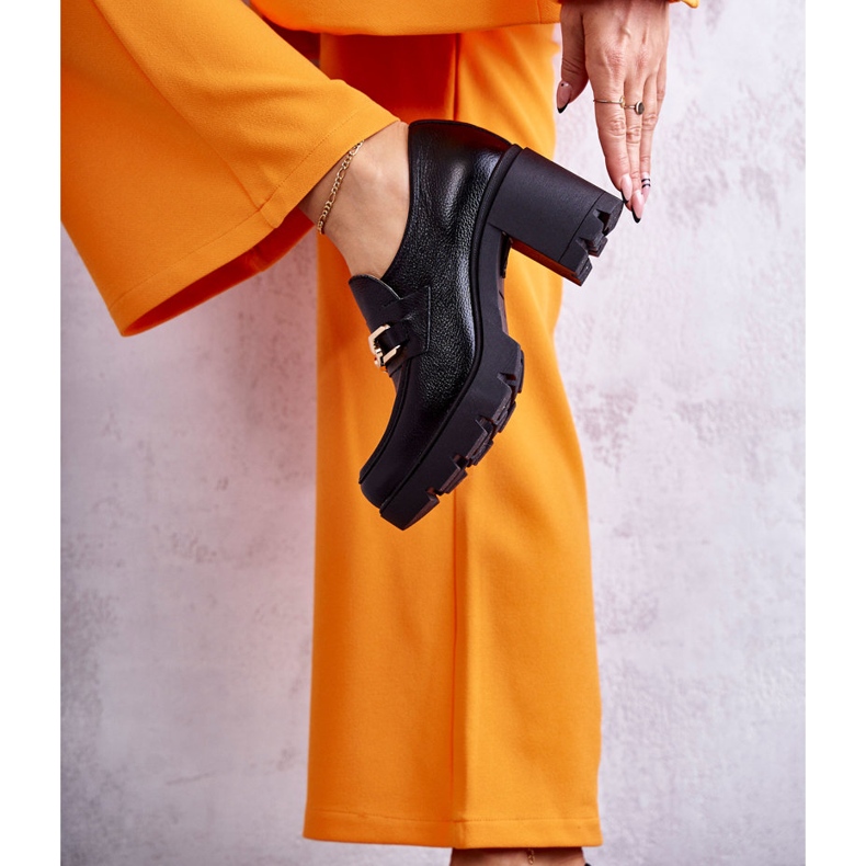 Lemar černé kožené boty na vysokém podpatku se zlatým zdobením černá 3 Lemar černé kožené boty na vysokém podpatku se zlatým zdobením černá 3