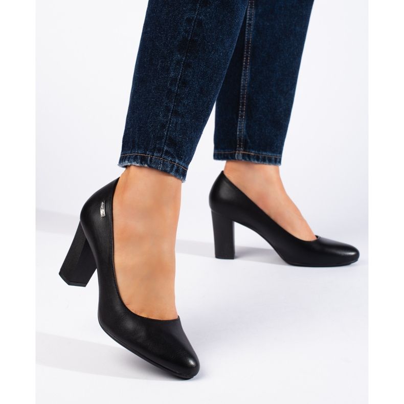 Černé dámské lodičky na vysokém podpatku značky Sergio Leone černá 1