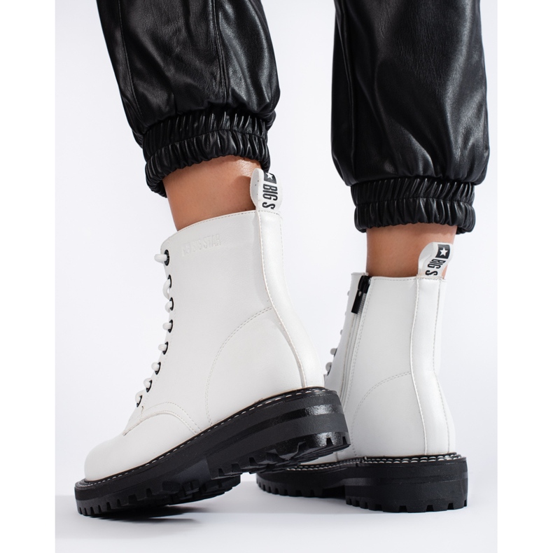 Bílé dámské tašky Big Star KK274539 bílý 1