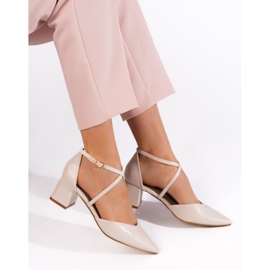 Goodin Světle béžové dámské špičaté sandály béžový 1