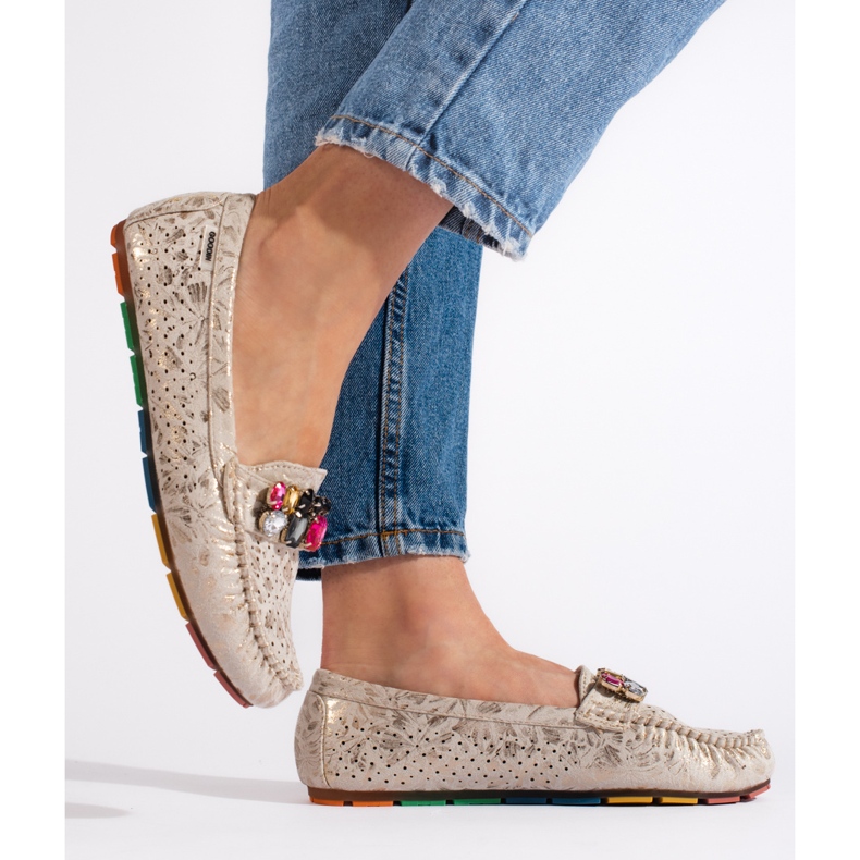 Goodin Zlaté dámské prolamované mokasíny s krystaly zlatý 1