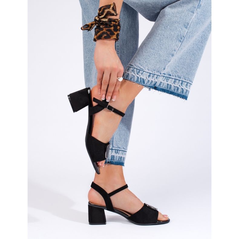 Černé elegantní sandály na vysokém podpatku značky Sergio Leone černá 1