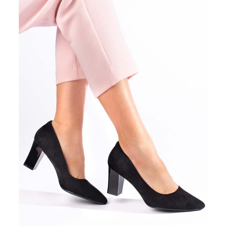 Černé dámské lodičky na vysokém podpatku značky Sergio Leone černá 1