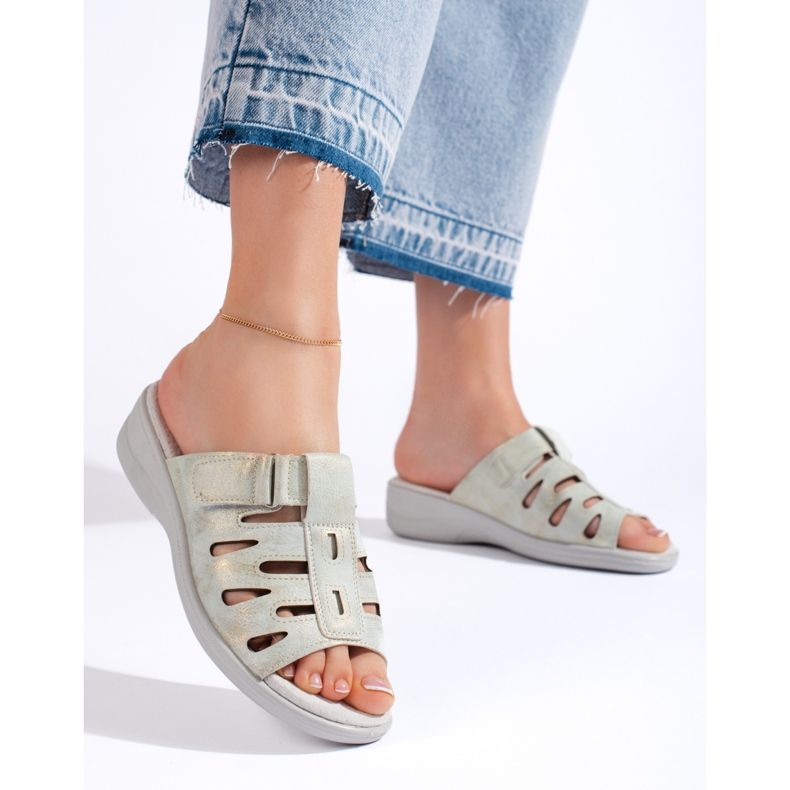 Dámské pohodlné šedé žabky šedá 2