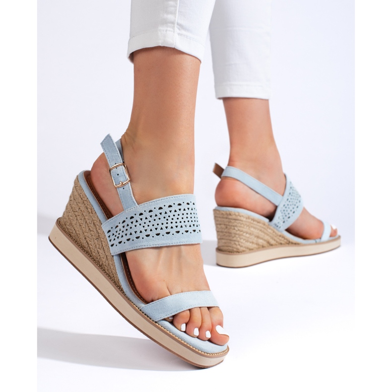 Modré dámské sandály na klínku modrý 2