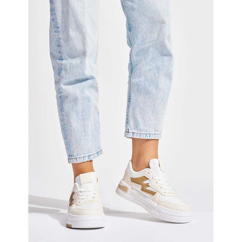 Bílé a béžové tenisky na platformě béžový 2