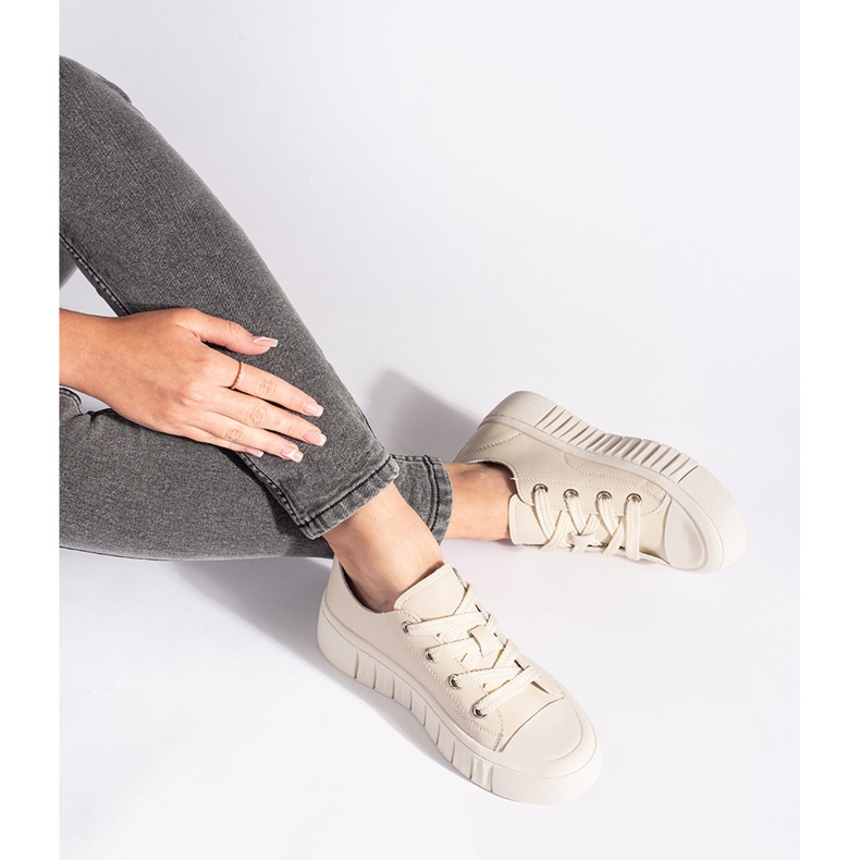 Dámské béžové kožené tenisky béžový 1