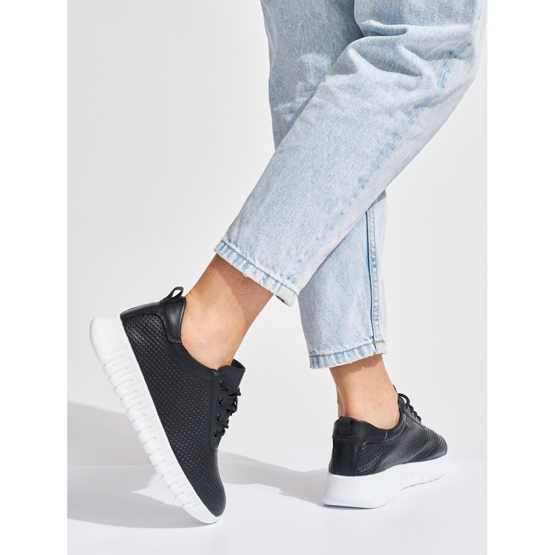 Prolamované černé boty Sergio Leone černá 1