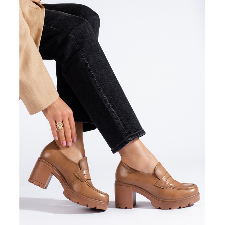 W. Potocki Hnědé boty na nízkém podpatku značky Potocki hnědý 1