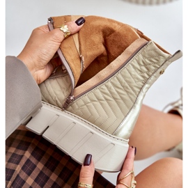 Kožené kotníkové boty na platformě Maciejka 06751-25 Zlatá zlatý 2 Kožené kotníkové boty na platformě Maciejka 06751-25 Zlatá zlatý 2