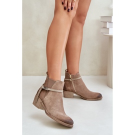 Zazoo 60478 Semišové kozačky na vysokém podpatku, zateplené, zapínané na zip, béžová béžový 2 Zazoo 60478 Semišové kozačky na vysokém podpatku, zateplené, zapínané na zip, béžová béžový 2