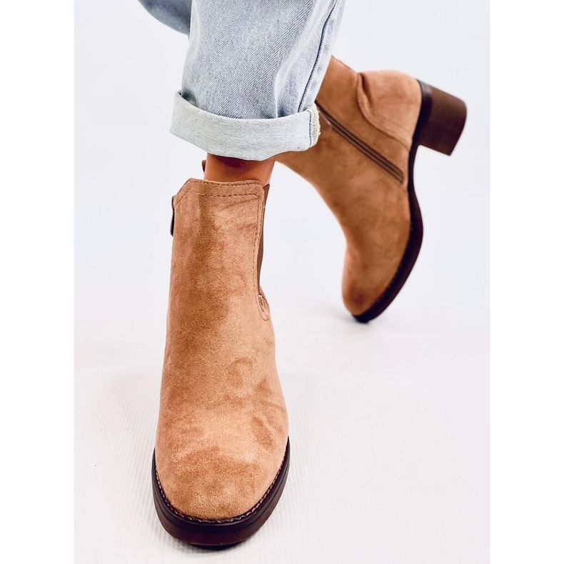 Kozačky na širokém podpatku Fill Beige béžový 1 Kozačky na širokém podpatku Fill Beige béžový 1