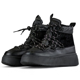 Černé sněhule s manžetou, zateplené dámské zimní boty se silnou podrážkou černá 1 Černé sněhule s manžetou, zateplené dámské zimní boty se silnou podrážkou černá 1