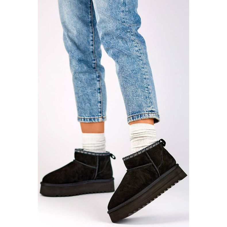 Kožené dámské semišové sněhule, černé YU9001B černá 2