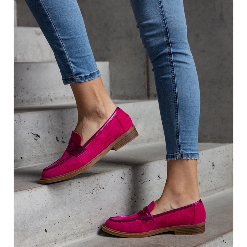 Růžové sametové mokasíny s lesklými vsadkami od Leonoleny růžový 1