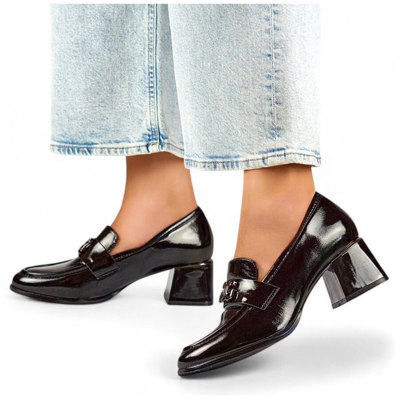 Dámské boty na nízkém podpatku, lakovaná černá, GD-FL475B 1