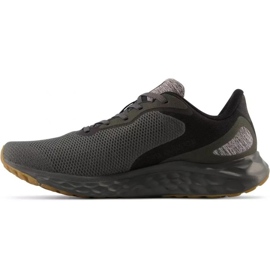 Pánské běžecké boty New Balance Freash Foam Arishi v4 (MARISRK4) černý 1
