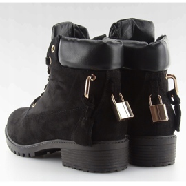 Dámské černé kozačky AT-0623-L černé černá 2 Dámské černé kozačky AT-0623-L černé černá 2