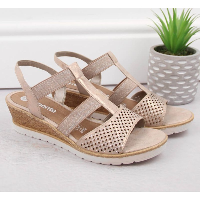 Rieker Pohodlné sandály na klínku Remonte W RKR667, růžové zlato růžový 2