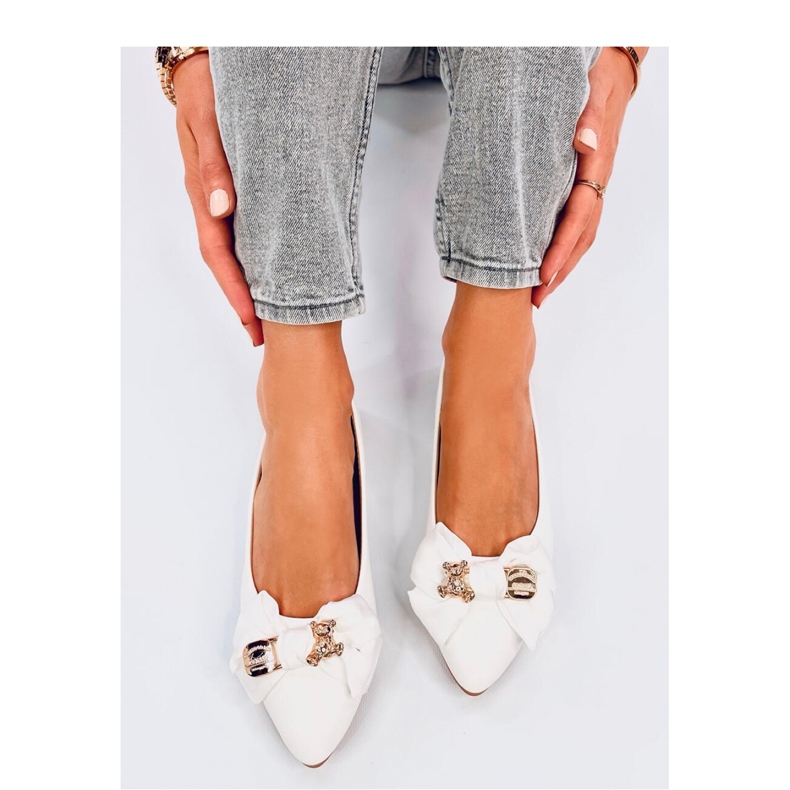 Bílé balerínky s medvídkem bílý 1