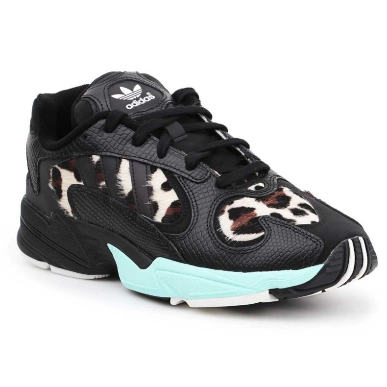 Boty Adidas Yung-1 FV6448 černý 1