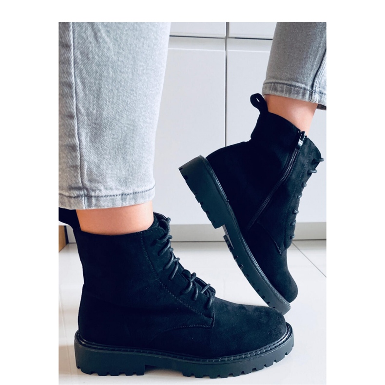 Semišové šněrovací kotníkové boty Gaten Black - černý 1