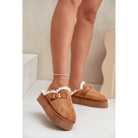 Dámské pantofle zateplené kožešinou FA-185 camel hnědý 1 Dámské pantofle zateplené kožešinou FA-185 camel hnědý 1