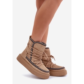 Hnědé dámské sněhule s výšivkou na platformě hnědý 1