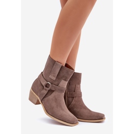 Zazoo 3444/2 Hnědé boty na vysokém podpatku vyrobené z přírodního semiše hnědý 1