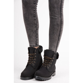 Ptpt Lapači černý 1