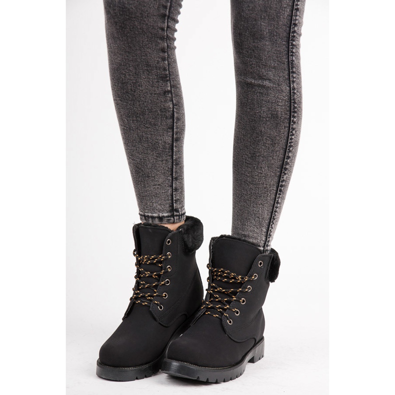 Ptpt Lapači černá 1