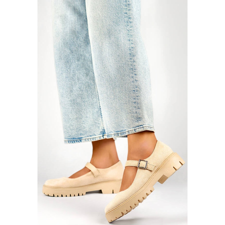 Dámské semišové lodičky se zapínáním na béžovou přezku béžový 2 Dámské semišové lodičky se zapínáním na béžovou přezku béžový 2