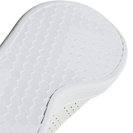 Boty Adidas Advantage W F36480 bílý 4