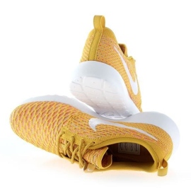 Boty Nike Rosherun Flyknit W 704927-700 oranžový 3