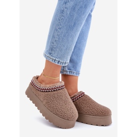 Hnědé Sněhule na platformě z ovčí kůže s kožešinou hnědý 1 Hnědé Sněhule na platformě z ovčí kůže s kožešinou hnědý 1