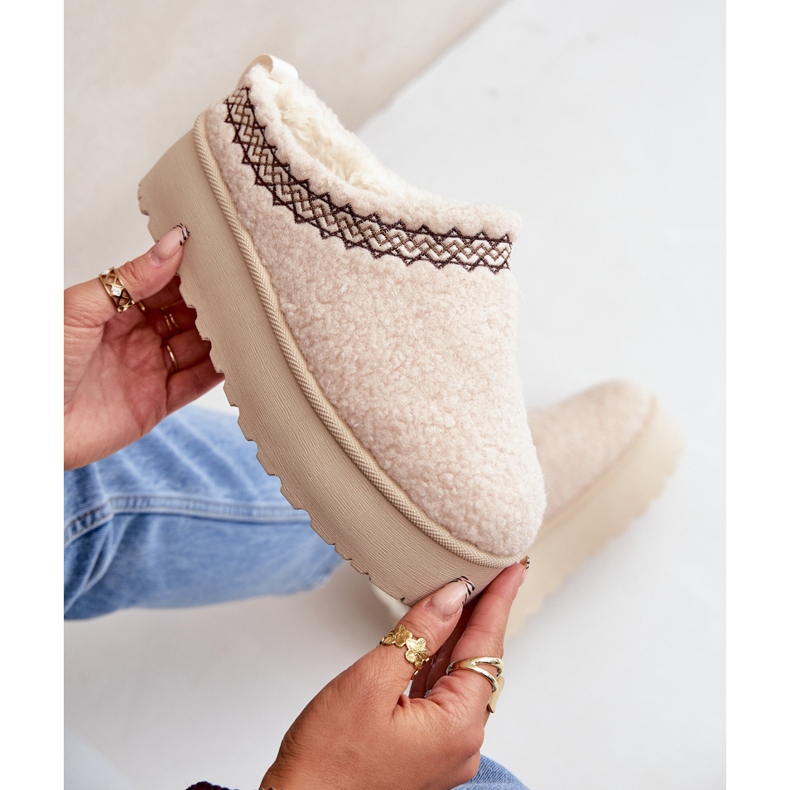 Světle béžové boty Leaniella z ovčí kůže na platformě sněhule s kožíškem béžový 2