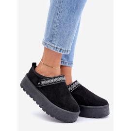 Černé sněhule s ozdobnou výšivkou černá 1 Černé sněhule s ozdobnou výšivkou černá 1