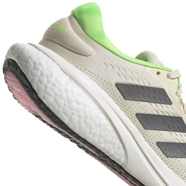 Běžecké boty Adidas SuperNova GW9095 bílý 6