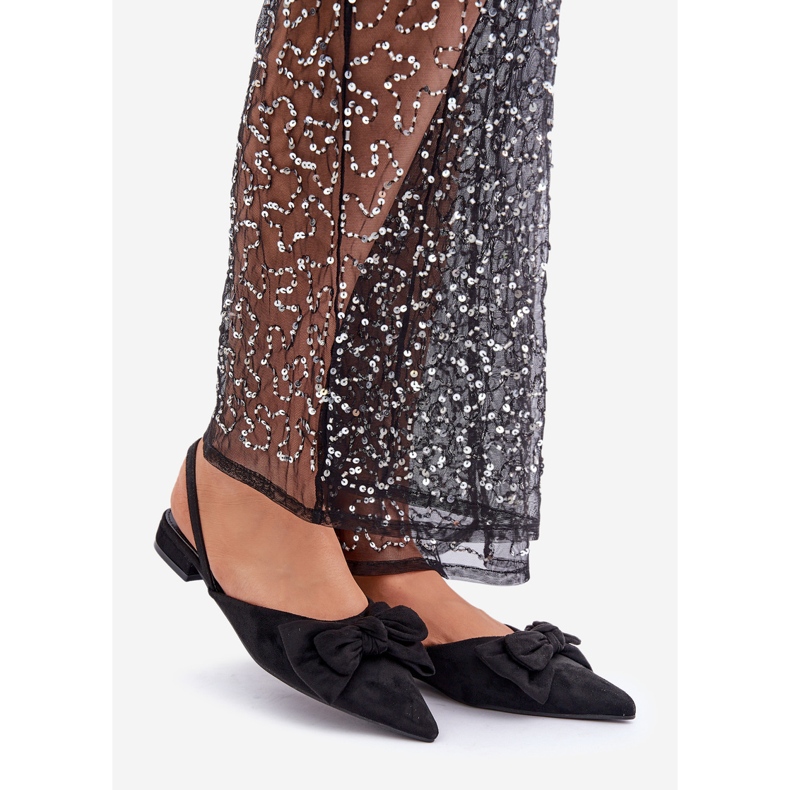 Černé balerínky Lotiara se špičatými prsty a mašlí černá 1 Černé balerínky Lotiara se špičatými prsty a mašlí černá 1