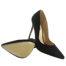 Úžasné velurové sametové podpatky černá 2