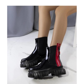 Černé lakované kotníkové boty Casta - Solea černý 1