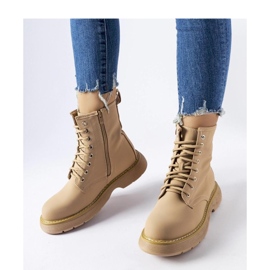 Tmavě béžové klasické kozačky od Benvenuto - Solea béžový 1